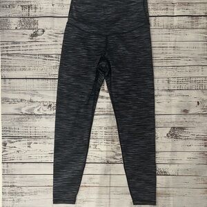 Old Navy Active Black and Gray Leggings Sz. M